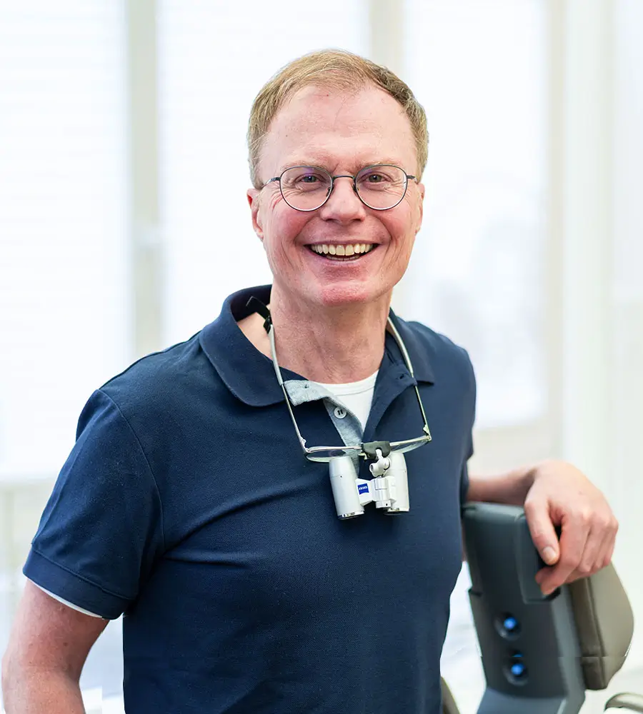 Dr. Jochen Früh, Praxisinhaber und Zahnarzt bei synerdent in Bruchsal